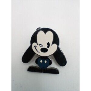 2013 Authentic Disney Pin  Oswald the Lucky Rabbit  Cuties N556-6633-4-13260